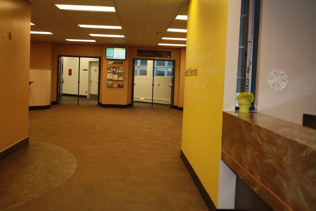 University Of Alberta - Hotel エドモントン エクステリア 写真